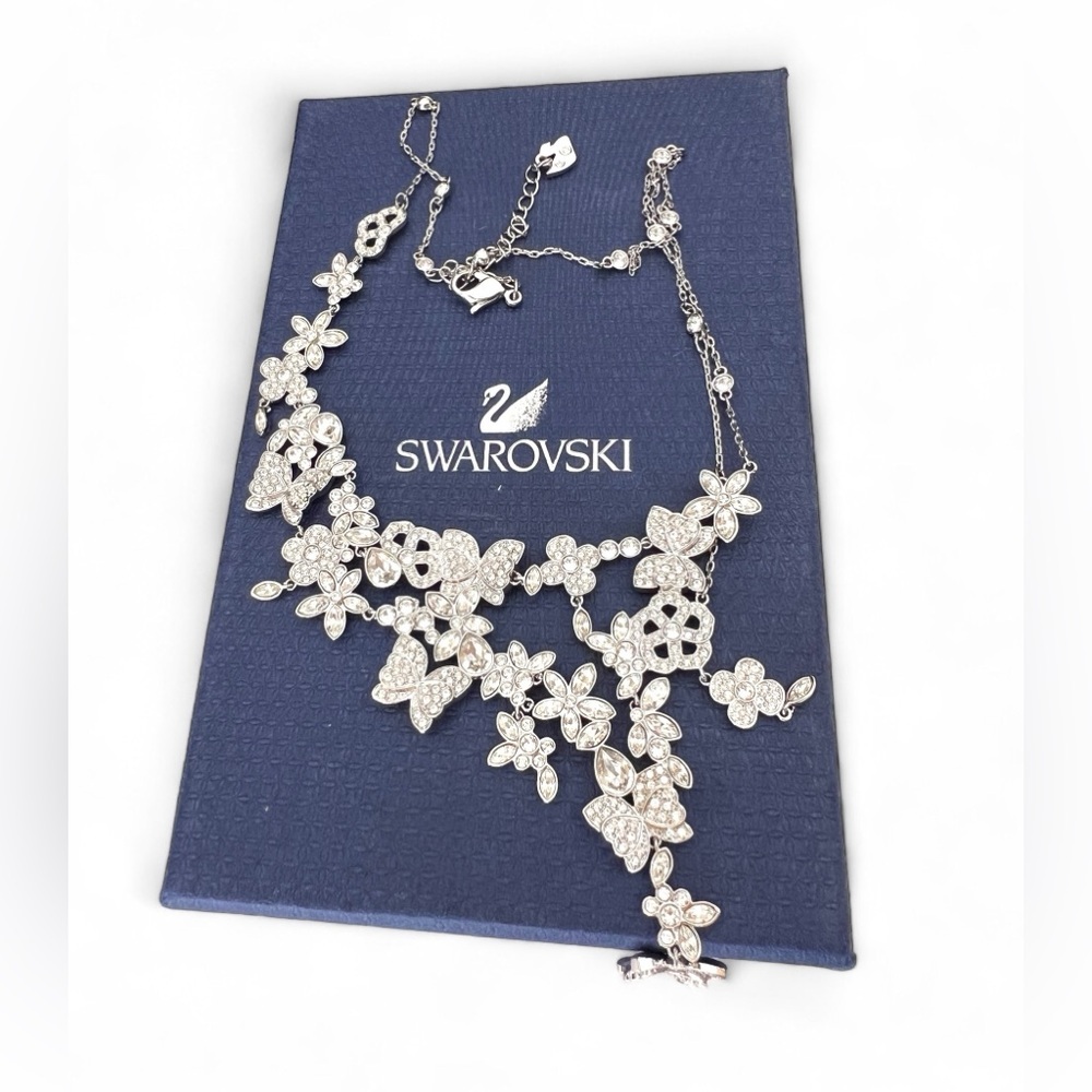 NEW Swarovski ALL AROUND EDEN NECKLACE Butterfly Clover 5190281 MINT IN BOX!